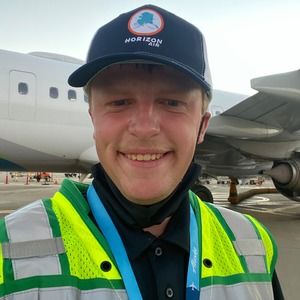 Meet your Posher, Brandon